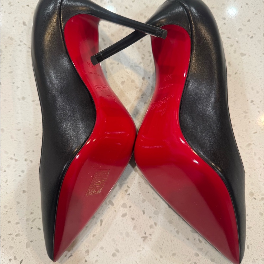 Christian LouBouton Classic Black Leather High-Heel Pumps with Red Soles “New”